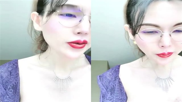 极品花椒主播湿身诱惑，道具自慰高潮喷水秀